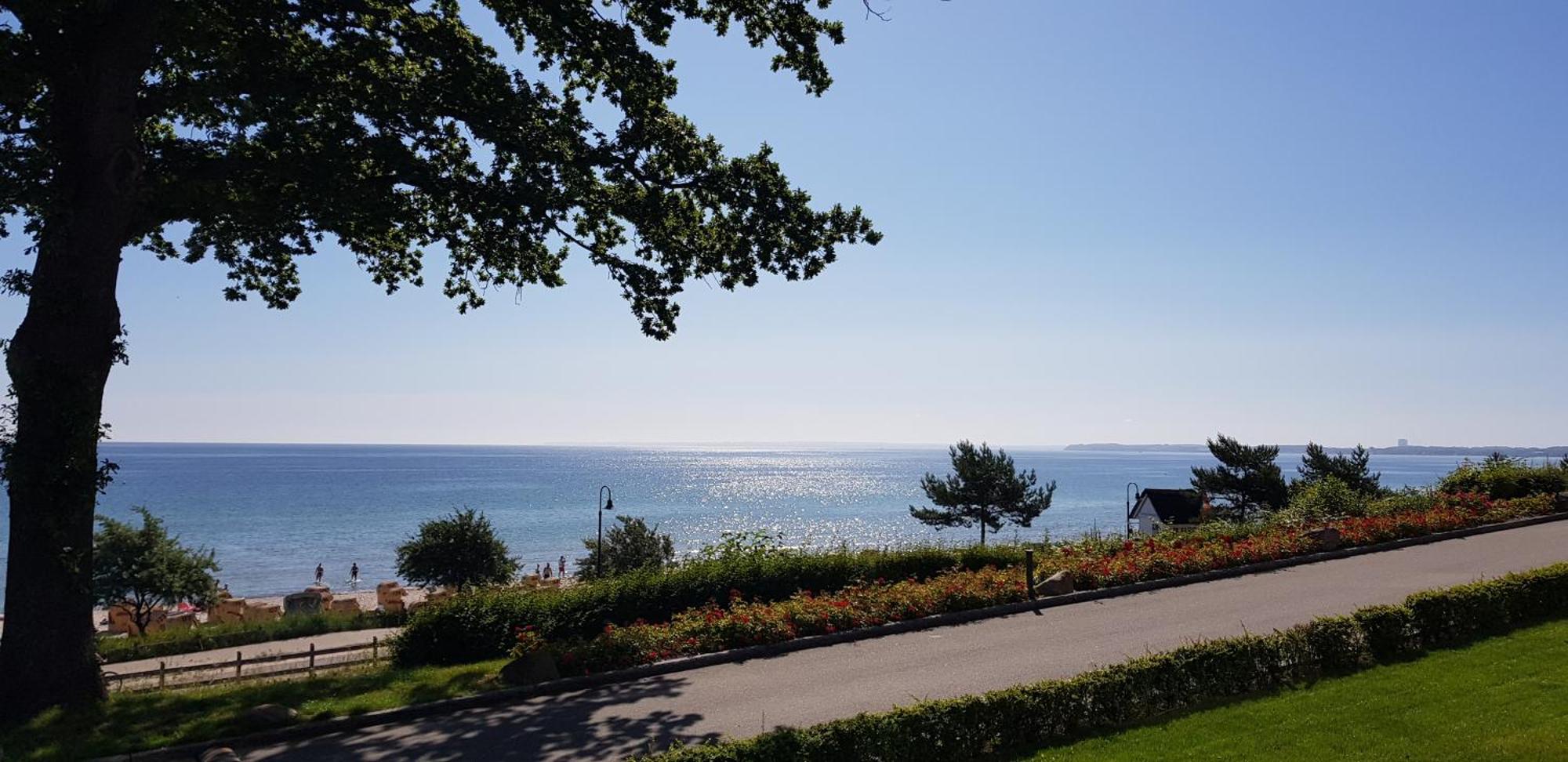 Panorama-Meerblick Am Scharbeutzer Strand Екстериор снимка